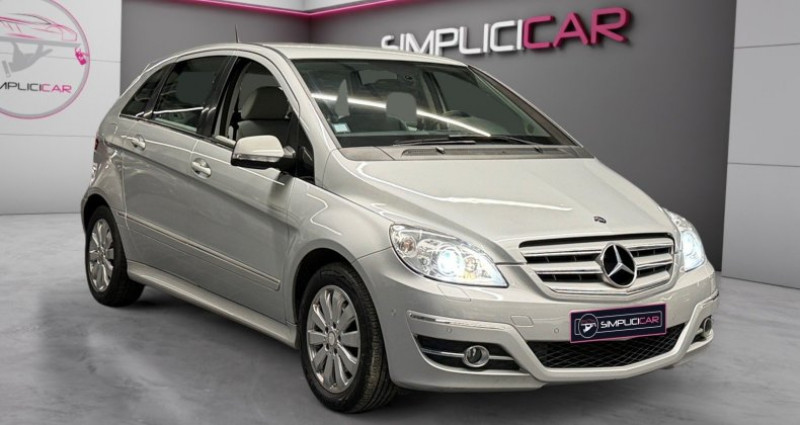 Mercedes Classe B 180 180 CDI Design Autotronic CVT - BLUETOOT