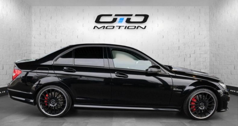Mercedes Classe C 63 AMG 63 AMG A 2012 - photo n°3 Mercedes Classe C 63 AMG 63 AMG A  occasion à Dieudonné - photo n°3