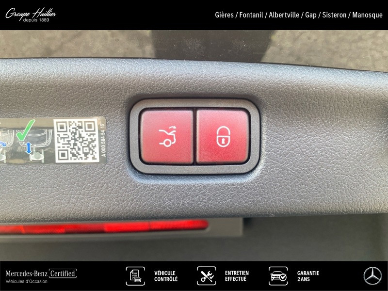 Mercedes Classe C Berline 300 e Hybrid EQ AMG Line 2024 - photo n°17 Mercedes Classe C Berline 300 e Hybrid EQ AMG Line  occasion à Fontanil-Cornillon - photo n°17