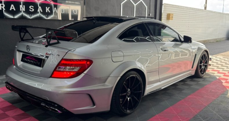 Mercedes Classe C C63 AMG Performance 487 ch ~ KIT Blackseries ~ Toit ouvrant  2012 - photo n°4 Mercedes Classe C C63 AMG Performance 487 ch ~ KIT Blackseries ~ Toit ouvrant   occasion à MANOSQUE - photo n°4