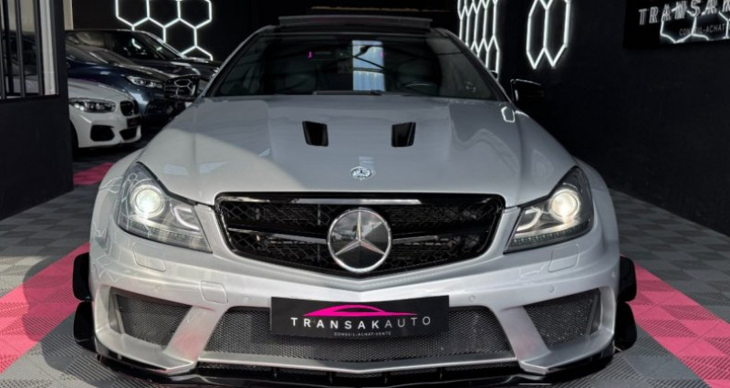 Mercedes Classe C C63 AMG Performance 487 ch ~ KIT Blackseries ~ Toit ouvrant  2012 - photo n°6 Mercedes Classe C C63 AMG Performance 487 ch ~ KIT Blackseries ~ Toit ouvrant   occasion à MANOSQUE - photo n°6