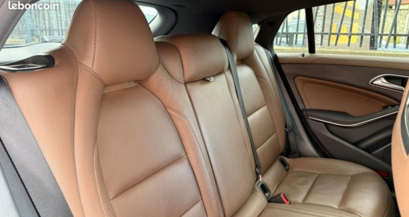 Mercedes Classe CLA Shooting brake Classe 2.2 200 CDI 135 FASCINATION 7G-DCT BVA 2015 - photo n°5 Mercedes Classe CLA Shooting brake Classe 2.2 200 CDI 135 FASCINATION 7G-DCT BVA  occasion à PIERRELAYE - photo n°5