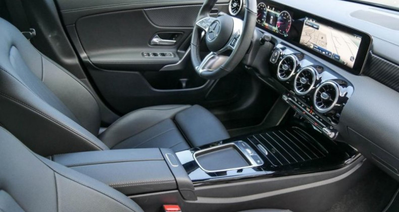Mercedes Classe CLA 180  - photo n°4 Mercedes Classe CLA 180  occasion à LEIMBACH - photo n°4