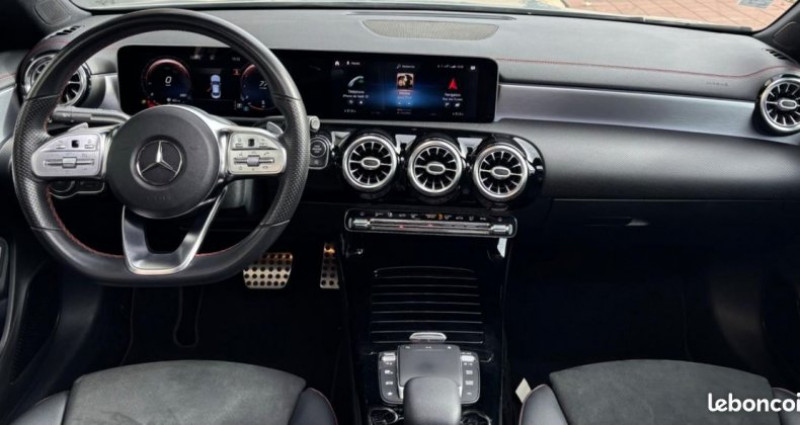 Mercedes Classe CLA Classe 200 163ch AMG LINE 7G-DCT BVA TOIT OUVRANT SIEGES ELE 2020 - photo n°3 Mercedes Classe CLA Classe 200 163ch AMG LINE 7G-DCT BVA TOIT OUVRANT SIEGES ELE  occasion à Forbach - photo n°3