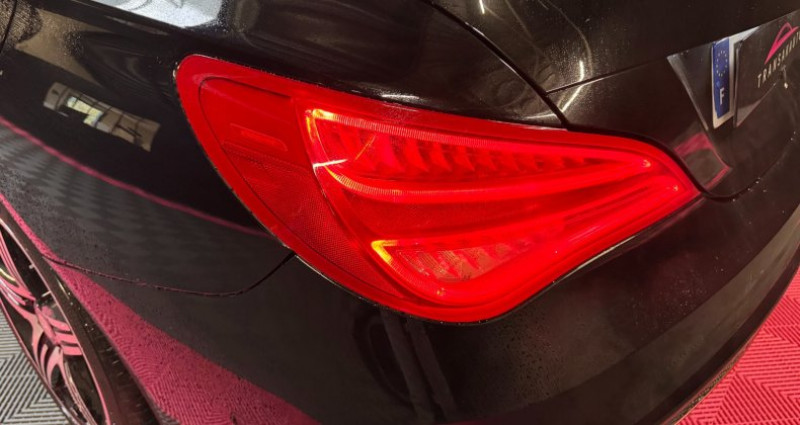 Mercedes Classe CLA CLASSE 250 4Matic Version Sport 7-G DCT A 2015 - photo n°5 Mercedes Classe CLA CLASSE 250 4Matic Version Sport 7-G DCT A  occasion à Lens - photo n°5