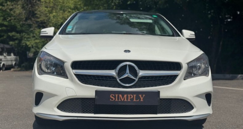 Mercedes Classe CLA CLASSE SHOOTING BRAKE 180 d Sensation 2017 - photo n°2 Mercedes Classe CLA CLASSE SHOOTING BRAKE 180 d Sensation  occasion à allonzier de la caille - photo n°2