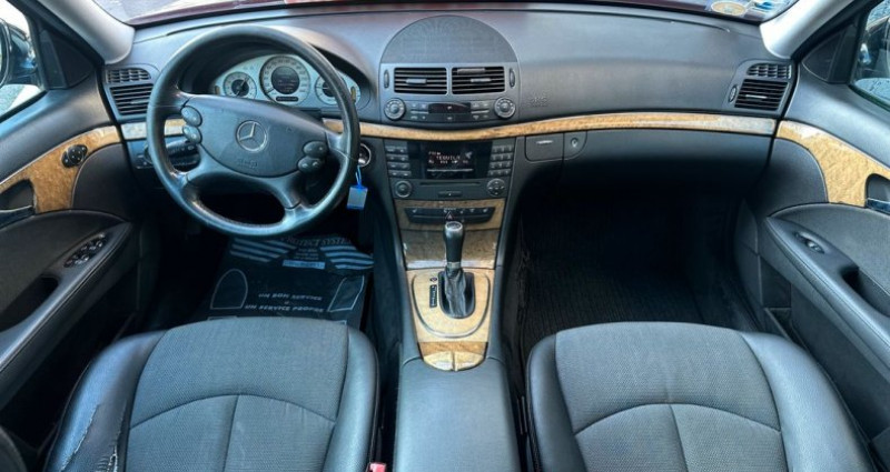 Mercedes Classe E 220 220 CDI Break Avantgarde Bva 170cv 2006 - photo n°4 Mercedes Classe E 220 220 CDI Break Avantgarde Bva 170cv  occasion à Nieppe - photo n°4