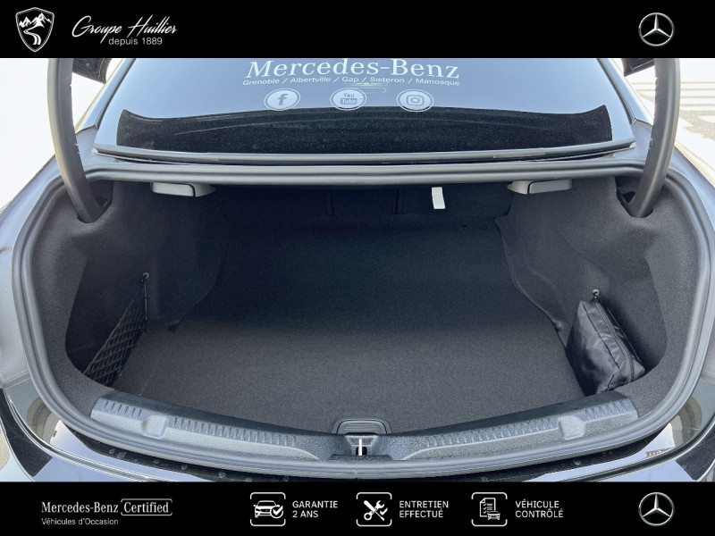 Mercedes Classe E 220 220 d AMG Line 194ch A 2023 - photo n°13 Mercedes Classe E 220 220 d AMG Line 194ch A  occasion à Fontanil-Cornillon - photo n°13