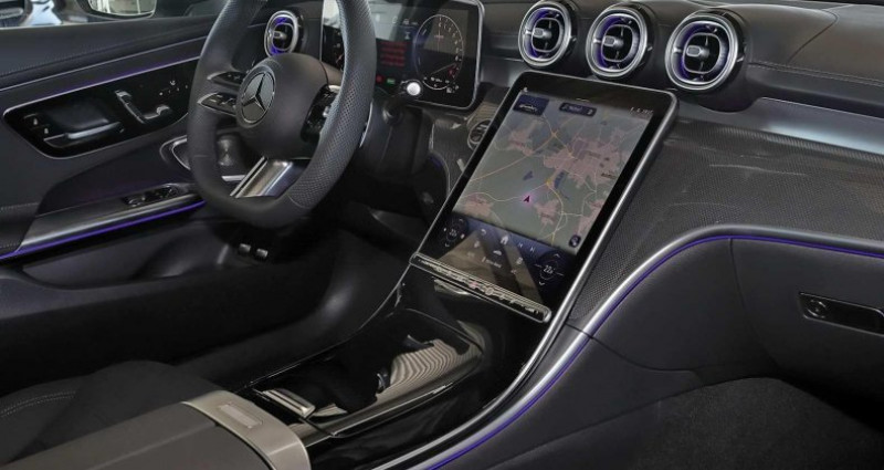 Mercedes Classe E 300 AMG MBUX 360° DIG-LED AHK Pano Distron  - photo n°5 Mercedes Classe E 300 AMG MBUX 360° DIG-LED AHK Pano Distron  occasion à LEIMBACH - photo n°5