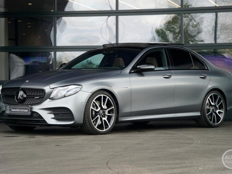 Mercedes Classe E 4Matic+ Lim.   Panorama / Burmester 2021 - photo n°2 Mercedes Classe E 4Matic+ Lim.   Panorama / Burmester  occasion à L'Union - photo n°2