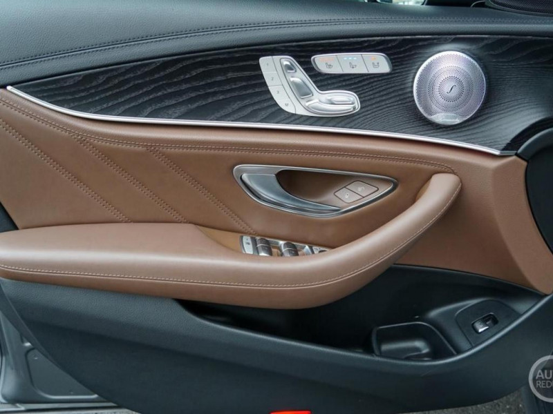 Mercedes Classe E 4Matic+ Lim.   Panorama / Burmester 2021 - photo n°14 Mercedes Classe E 4Matic+ Lim.   Panorama / Burmester  occasion à L'Union - photo n°14