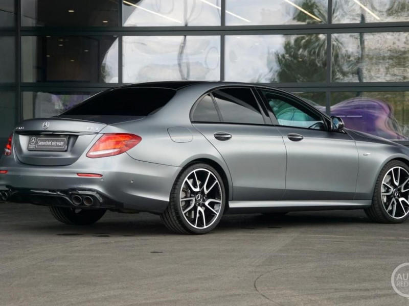 Mercedes Classe E 4Matic+ Lim.   Panorama / Burmester 2021 - photo n°6 Mercedes Classe E 4Matic+ Lim.   Panorama / Burmester  occasion à L'Union - photo n°6