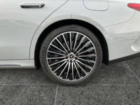 Mercedes Classe E Break 300 Hybrid EQ AMG Line  occasion � Gi�res - photo n�9