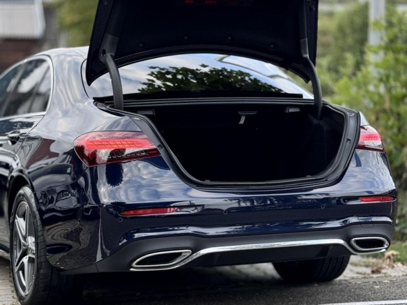 Mercedes Classe E D/AMG-LINE/4M/DISTRO+/SCHIEBED/RÜCKF/AMBIE 2021 - photo n°9 Mercedes Classe E D/AMG-LINE/4M/DISTRO+/SCHIEBED/RÜCKF/AMBIE  occasion à L'Union - photo n°9