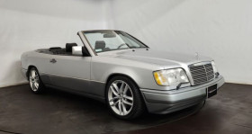 Mercedes Classe E occasion 1994 mise en vente à CREANCES par le garage PAUL'S CLASSIC CARS - photo n°1