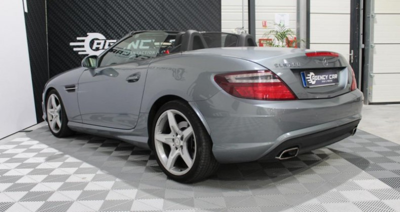 Mercedes Classe SLK 200 200 BlueEfficiency COUPE CABRIOLET - BM 172 . 2011 - photo n°4 Mercedes Classe SLK 200 200 BlueEfficiency COUPE CABRIOLET - BM 172 .  occasion à Venelles - photo n°4