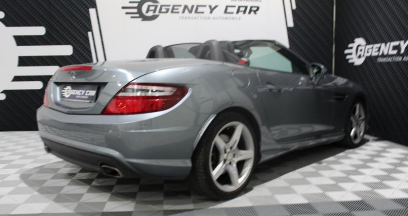 Mercedes Classe SLK 200 200 BlueEfficiency COUPE CABRIOLET - BM 172 . 2011 - photo n°3 Mercedes Classe SLK 200 200 BlueEfficiency COUPE CABRIOLET - BM 172 .  occasion à Venelles - photo n°3