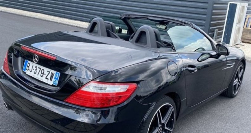 Mercedes Classe SLK 200 CLASSE 200 SPORT 2011 - photo n°5 Mercedes Classe SLK 200 CLASSE 200 SPORT  occasion à VOREPPE - photo n°5