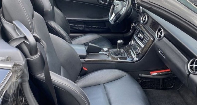 Mercedes Classe SLK 200 CLASSE 200 SPORT 2011 - photo n°4 Mercedes Classe SLK 200 CLASSE 200 SPORT  occasion à VOREPPE - photo n°4