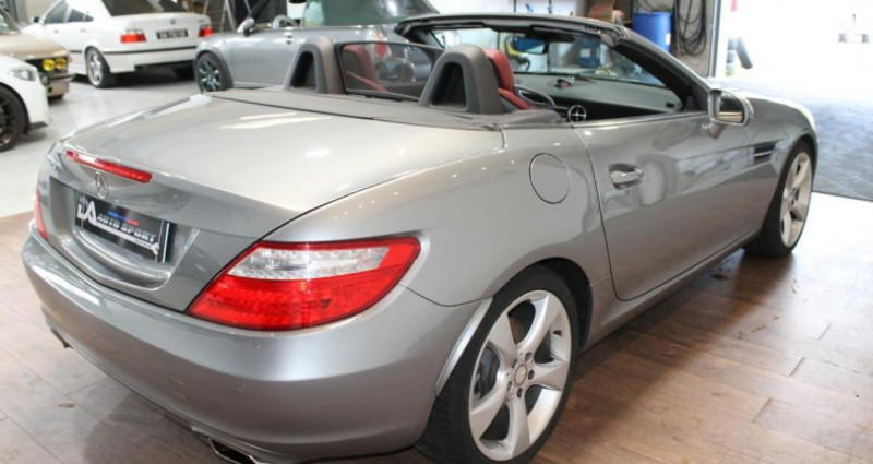 Mercedes Classe SLK 250 250 - BVA 7G -Tronic Plus COUPE CABRIOLET - BM 172 2012 - photo n°6 Mercedes Classe SLK 250 250 - BVA 7G -Tronic Plus COUPE CABRIOLET - BM 172  occasion à Saint André de corcy - photo n°6