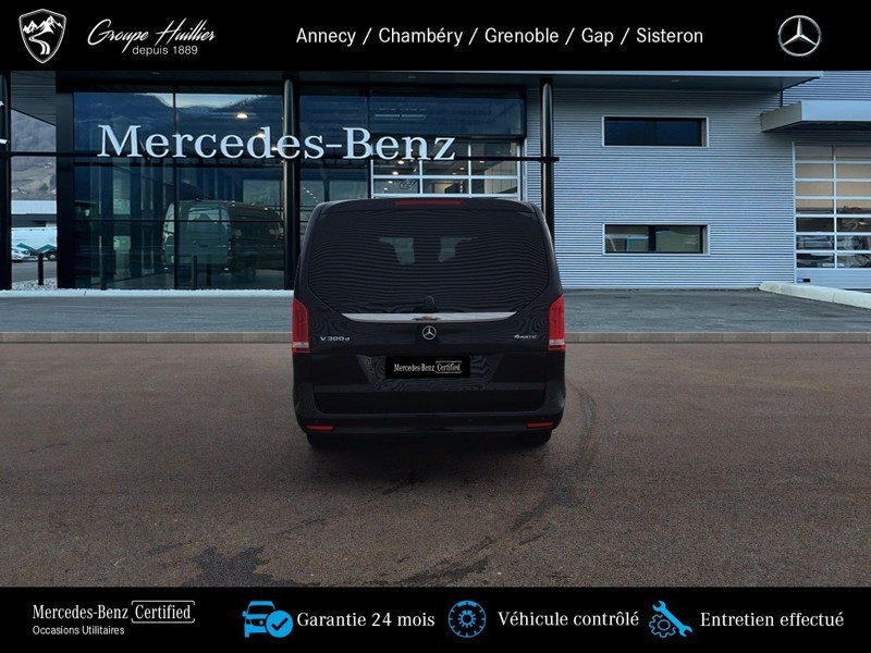 Mercedes Classe V 300 d 4MATIC AVANTGARDE Extra long - 65 900 HT 2022 - photo n°6 Mercedes Classe V 300 d 4MATIC AVANTGARDE Extra long - 65 900 HT  occasion à SAINT-EGREVE - photo n°6