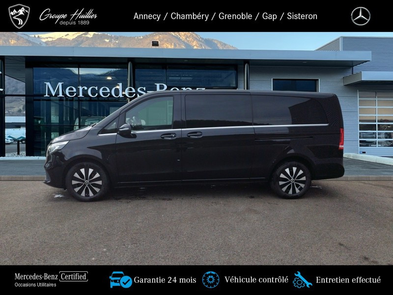 Mercedes Classe V 300 d 4MATIC AVANTGARDE Extra long - 65 900 HT 2022 - photo n°4 Mercedes Classe V 300 d 4MATIC AVANTGARDE Extra long - 65 900 HT  occasion à SAINT-EGREVE - photo n°4