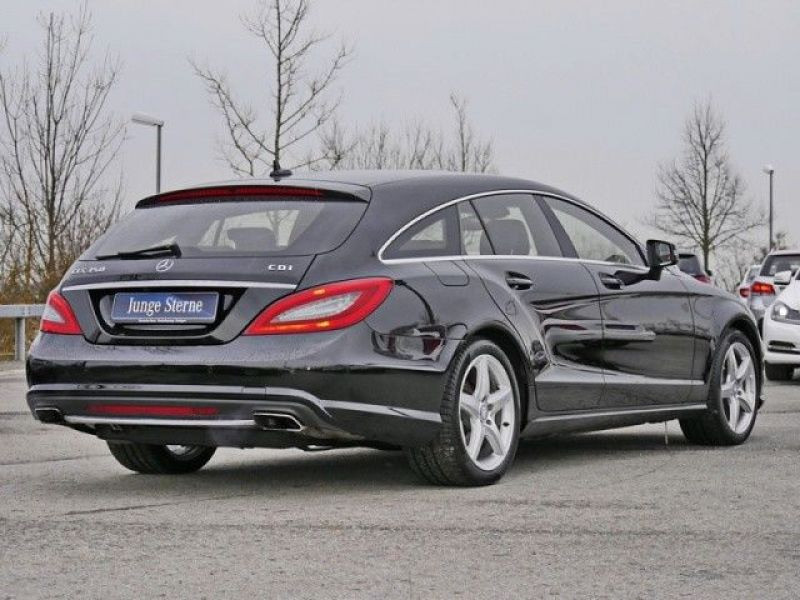 CLS 350 CDI Shooting Brake AMG occasion en vente à Beaupuy 31 au prix de 33400 euros annonce n