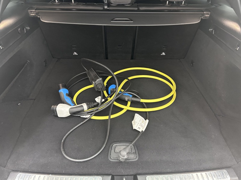 Mercedes EQC 400 4MATIC AMG line 2022 - photo n°9 Mercedes EQC 400 4MATIC AMG line  occasion à Gières - photo n°9