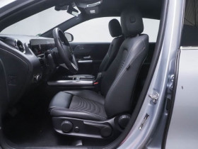 Mercedes GLA 180 BVA  occasion  Beaupuy - photo n4
