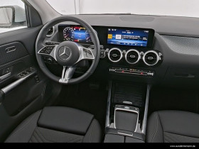 Mercedes GLA 180 BVA  occasion  Beaupuy - photo n2