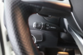 Mercedes GLA 180  BVA  occasion  Beaupuy - photo n9