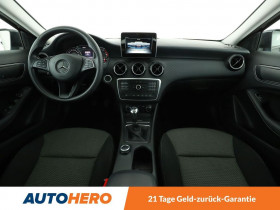Mercedes GLA 180 BVM  occasion  Beaupuy - photo n3