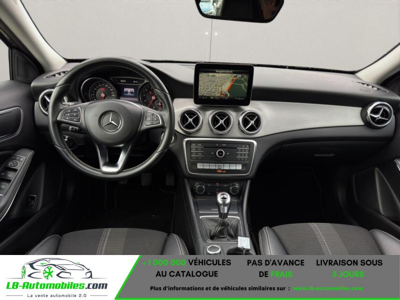 Mercedes GLA 200 BVM  occasion � Beaupuy - photo n�2