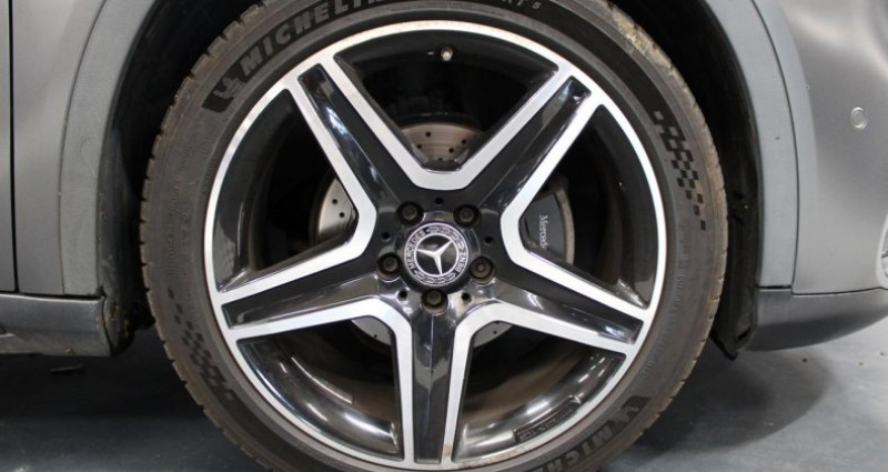 Mercedes GLA 200D BV 7G-DCT AMG Line Fascination Origine France 2017 - photo n°5 Mercedes GLA 200D BV 7G-DCT AMG Line Fascination Origine France  occasion à VILLENEUVE D'ASCQ - photo n°5