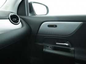 Mercedes GLA 250 e BVA  occasion  Beaupuy - photo n3