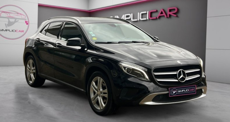 Mercedes GLA CLASSE 220 CDI 4-Matic Inspiration 7-G DCT A SIEGES CHAUFFAN 2014 Mercedes GLA CLASSE 220 CDI 4-Matic Inspiration 7-G DCT A SIEGES CHAUFFAN  occasion à Eschau