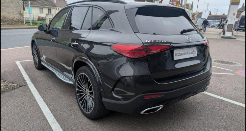 Mercedes GLC 220 d 197ch AMG Line 4Matic 9G-Tronic 2023 - photo n°4 Mercedes GLC 220 d 197ch AMG Line 4Matic 9G-Tronic  occasion à RICHEVILLE - photo n°4