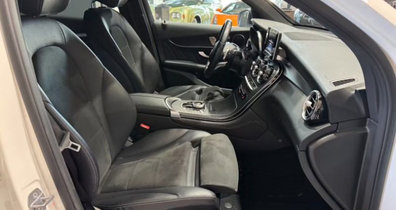 Mercedes GLC 250d 204Ch 4Matic AMG LED AIRMATIC Caméra 360 Attelage Alarm 2018 - photo n°4 Mercedes GLC 250d 204Ch 4Matic AMG LED AIRMATIC Caméra 360 Attelage Alarm  occasion à Saint-Diéry - photo n°4
