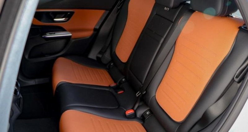 Mercedes GLC 300 d e Hybrid 197 136ch AMG Line   4Matic 9G-Tronic 2025 - photo n°6 Mercedes GLC 300 d e Hybrid 197 136ch AMG Line   4Matic 9G-Tronic  occasion à MONACO - photo n°6