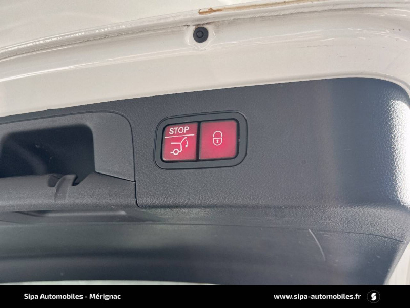 Mercedes GLC GLC 300 de 9G-Tronic 4Matic AMG Line 5p 2022 - photo n°15 Mercedes GLC GLC 300 de 9G-Tronic 4Matic AMG Line 5p  occasion à Mérignac - photo n°15