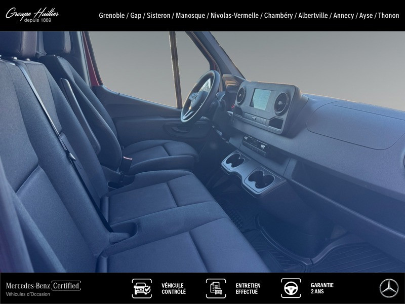 Mercedes Sprinter 319 CDI Fourgon Standard 2022 - photo n°13 Mercedes Sprinter 319 CDI Fourgon Standard  occasion à Chambéry - photo n°13