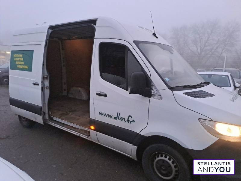 Mercedes Sprinter FOURGON FGN 311 CDI 39 3.5T FWD FIRST  occasion  VILLENEUVE D'ASCQ - photo n7