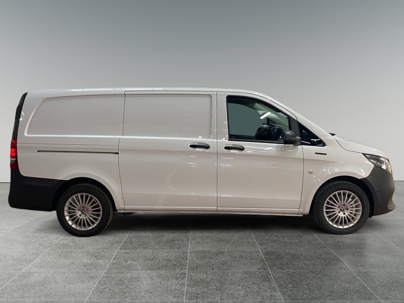 Mercedes Vito e 112 Fourgon Long  occasion � SISTERON - photo n�6