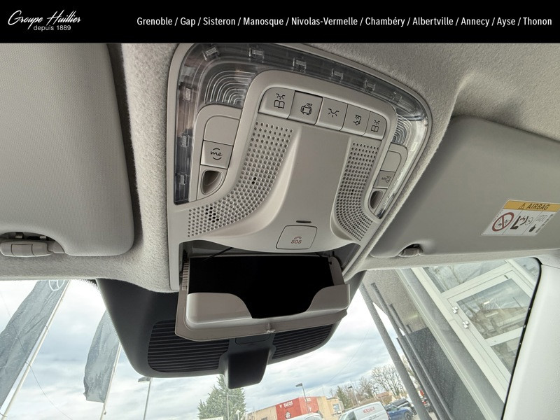 Mercedes Vito e 112 Fourgon Long 2024 - photo n°14 Mercedes Vito e 112 Fourgon Long  occasion à SISTERON - photo n°14
