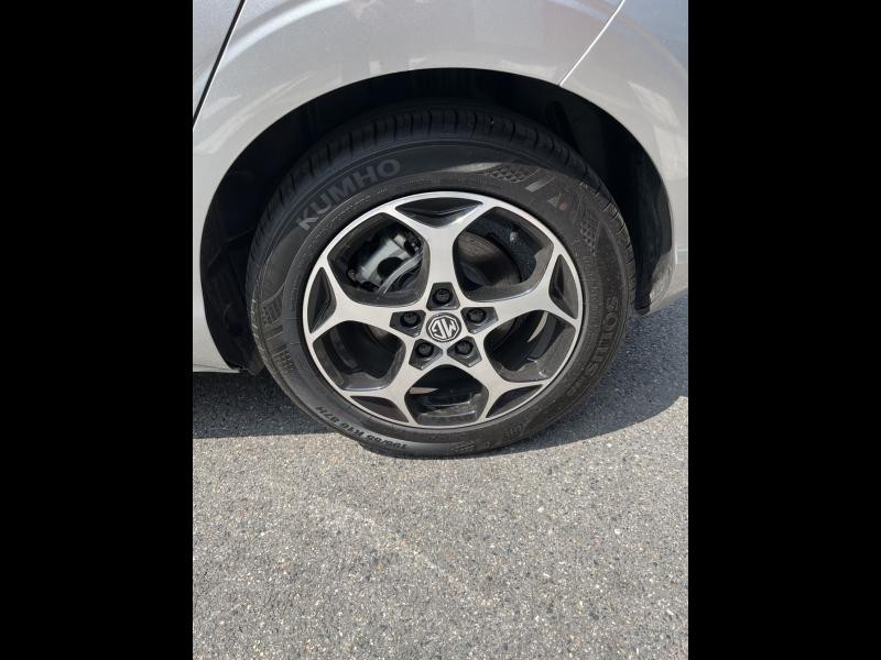 MG MOTOR MG3 Hybrid+ 195ch Comfort  occasion  Vert-Saint-Denis - photo n9