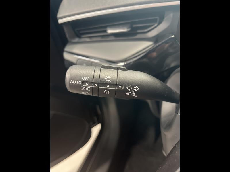 MG MOTOR MG3 Hybrid+ 195ch Comfort  occasion  Vert-Saint-Denis - photo n19