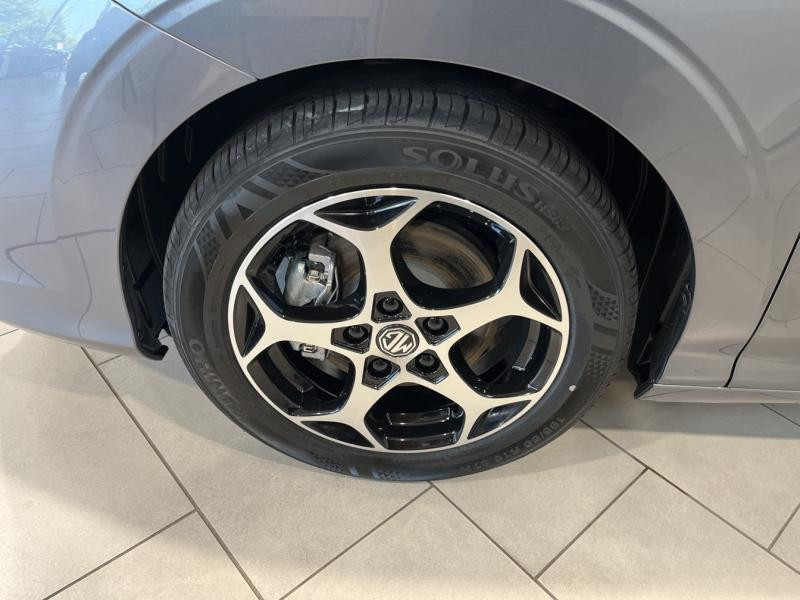 MG MOTOR MG3 Hybrid+ 195ch Comfort  occasion  Vert-Saint-Denis - photo n9