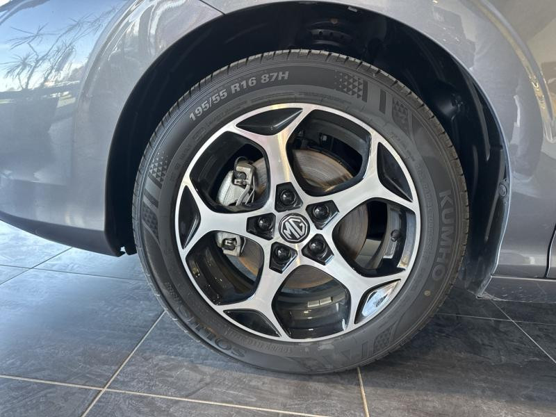 MG MOTOR MG3 Hybrid+ 195ch Comfort  occasion  Saint-Maximin - photo n15