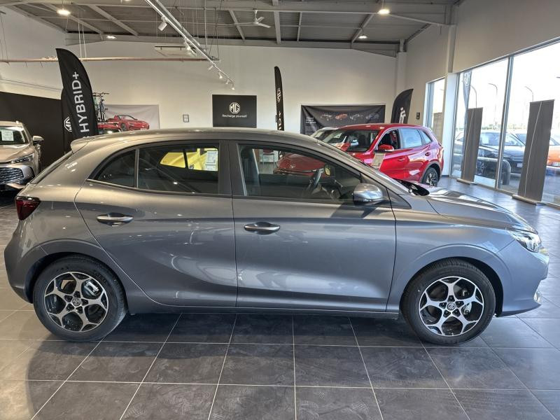 MG MOTOR MG3 Hybrid+ 195ch Comfort  occasion  Saint-Maximin - photo n4