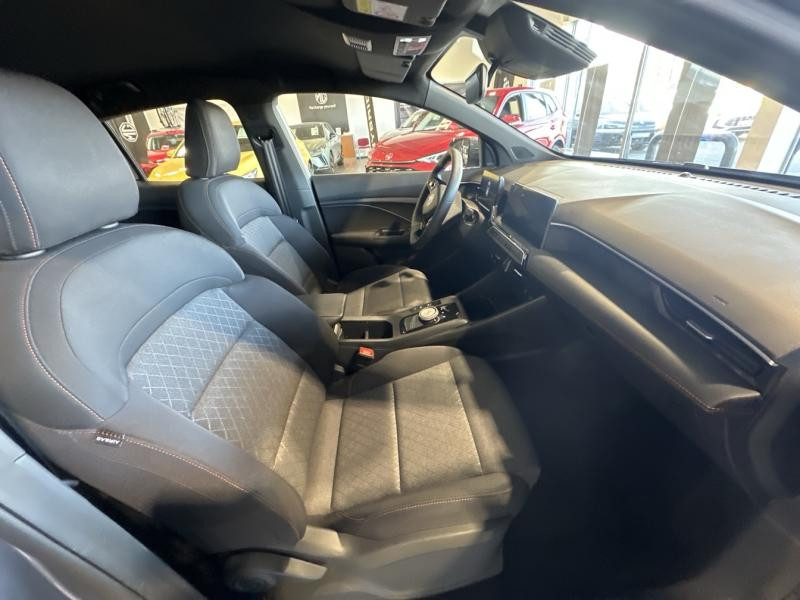 MG MOTOR MG3 Hybrid+ 195ch Comfort  occasion  Saint-Maximin - photo n11